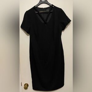 Women’s connected apparel size 16W little black dress short sleeve sheath v-neck